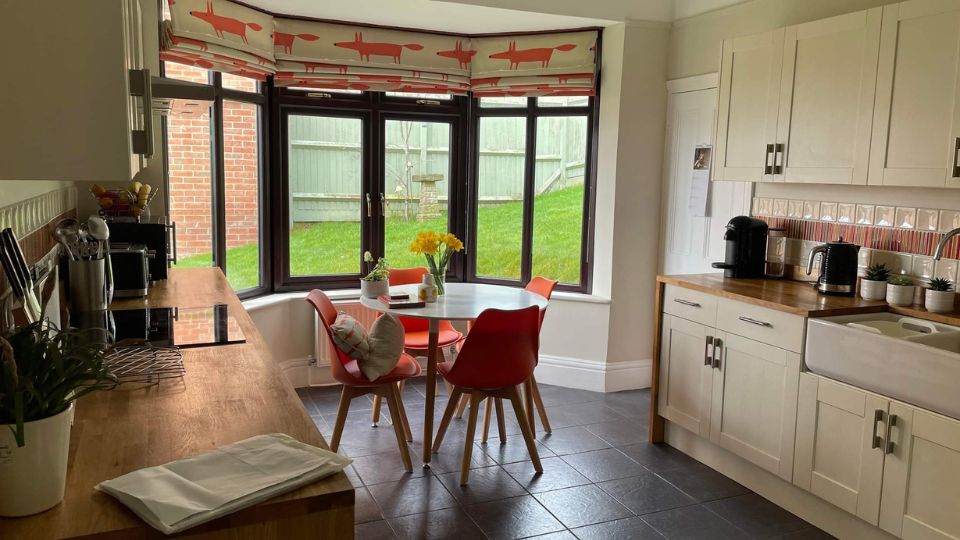 Bespoke kitchen design that was fitted in a residential property in Portsmouth
